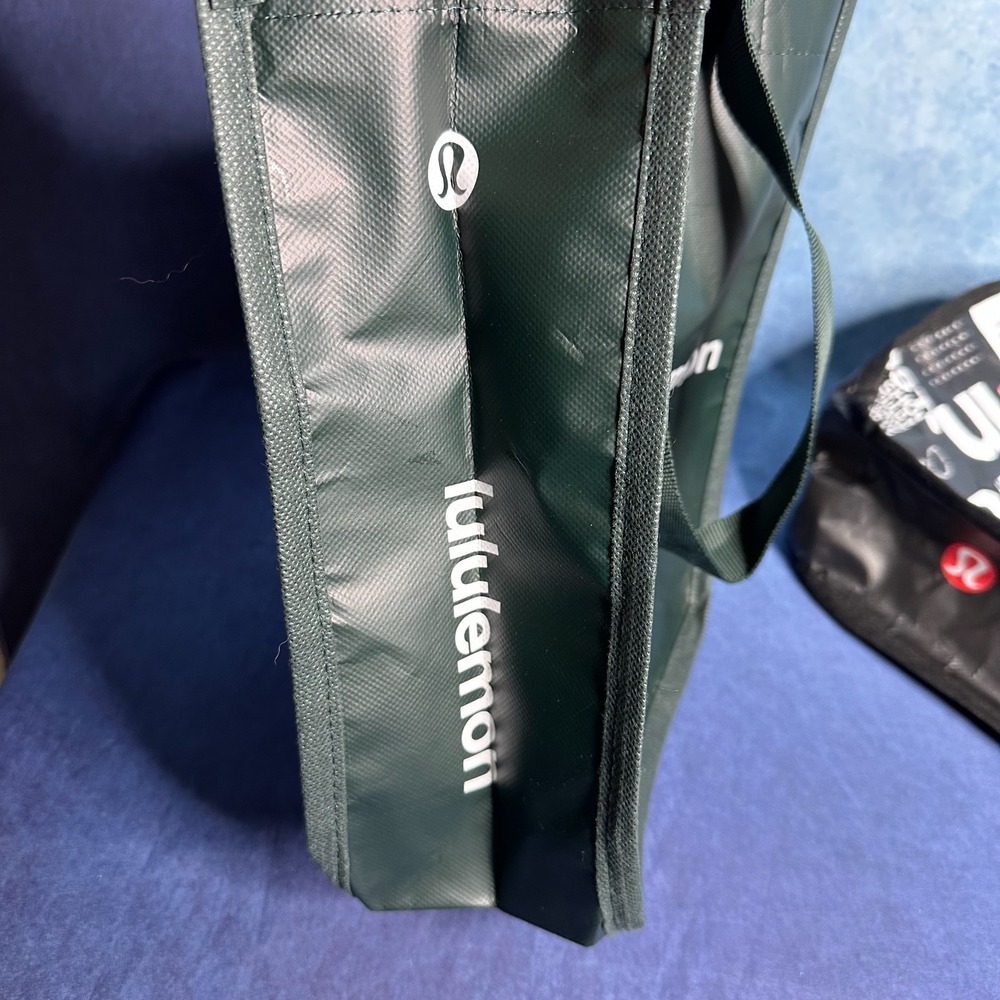 Lululemon Lot of 2 Small Reusable Shopping Tote Bags Forest Green & Be All Print - Picture 9 of 10